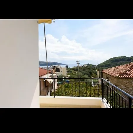Vasilis Family Himara