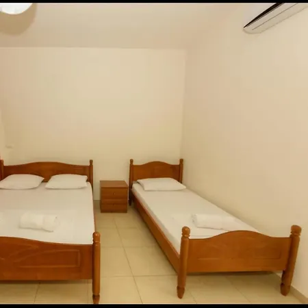 Apartment Vasilis Family Himare